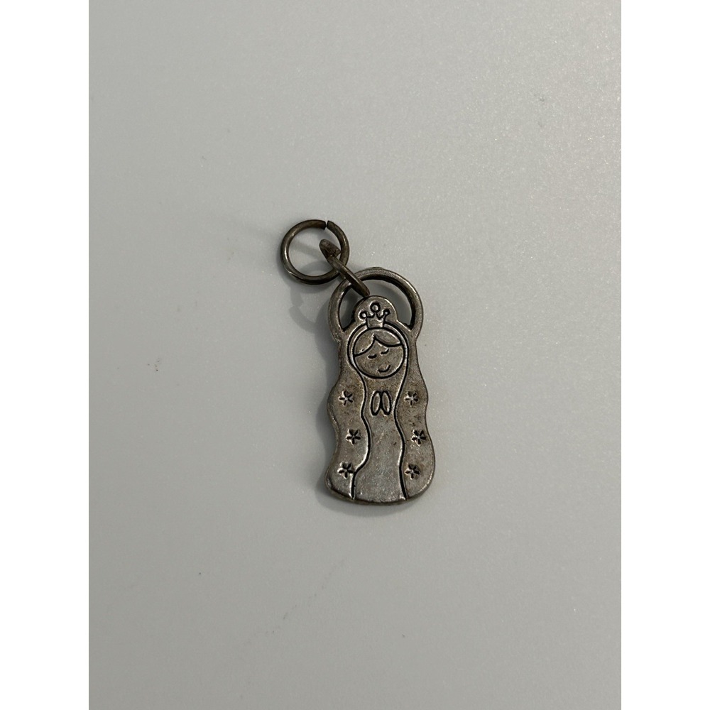 Vintage Silver Tone Virgencita Cuidame (Virgin Mary)‎ charm